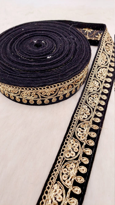Floral Embroidered Velvet Fabric Sequins Trim Indian Sari Border, Sequin Trimming, Sequinned Lace